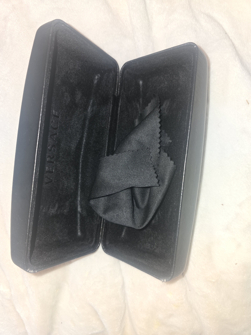 Versace Black Hard Shell Sunglass Case with Gold Logo Letters - Picture 2 of 2
